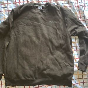 Columbia sweatshirt